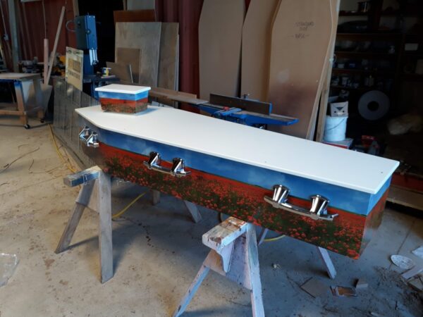 Professionally made coffin (assembled) - Image 5