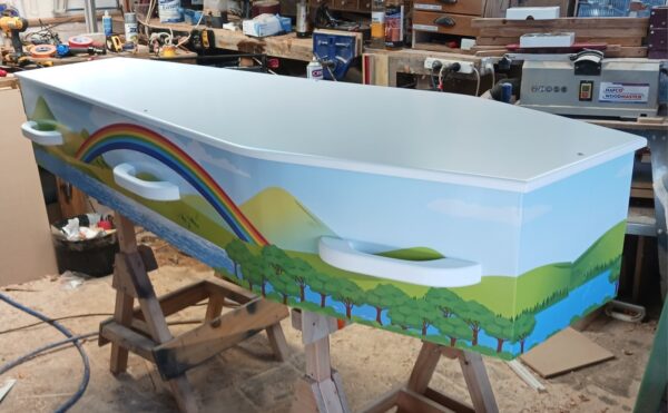 Professionally made coffin (assembled) - Image 6